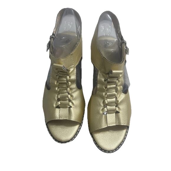 Chic Sandals Gold Chucky Sole Heels Zip Comfy Shoes Sling Back Woman's Sz 8.5 - Picture 5 of 12